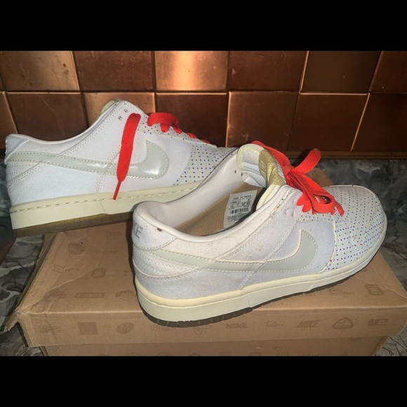 Nike Dunk Low Premium - Picture 3 of 8